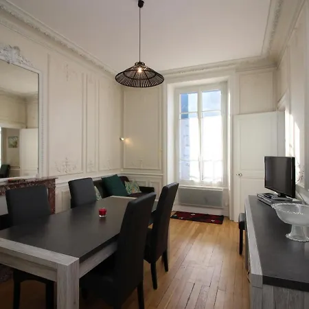 Apartment Mont-dore: T2 Cosy Avec Vue Sur La Montagne, Proche Centre-ville, 4 Pers, Animaux Non Admis - Fr-1-608-115 Le Mont-Dore